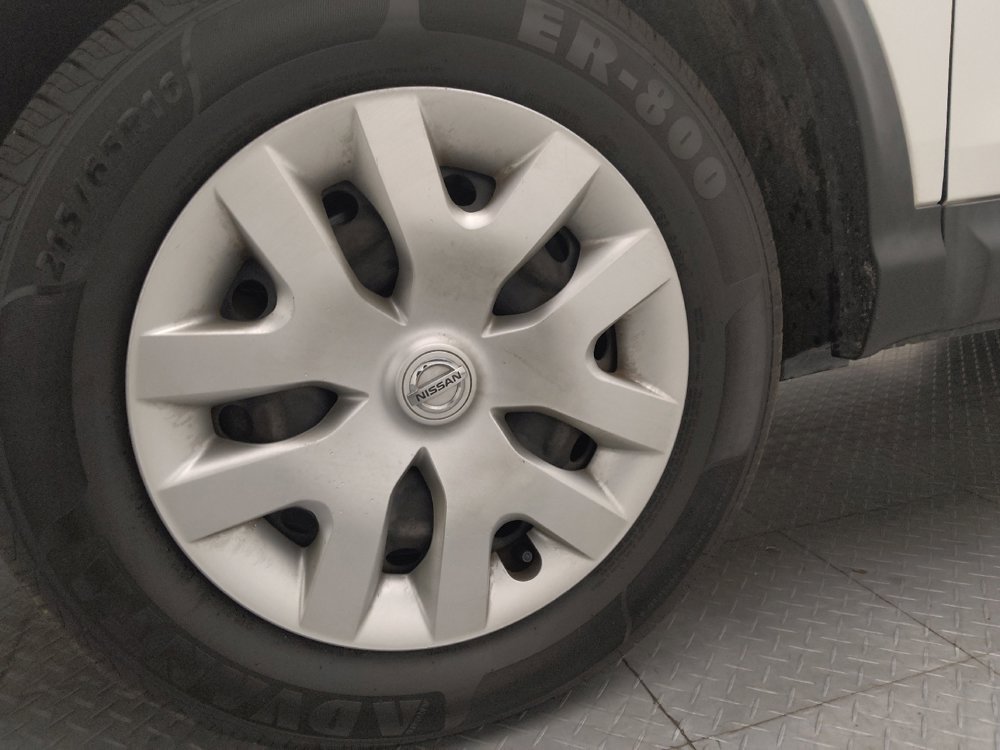 Used 2019 Nissan Rogue Sport S image 31