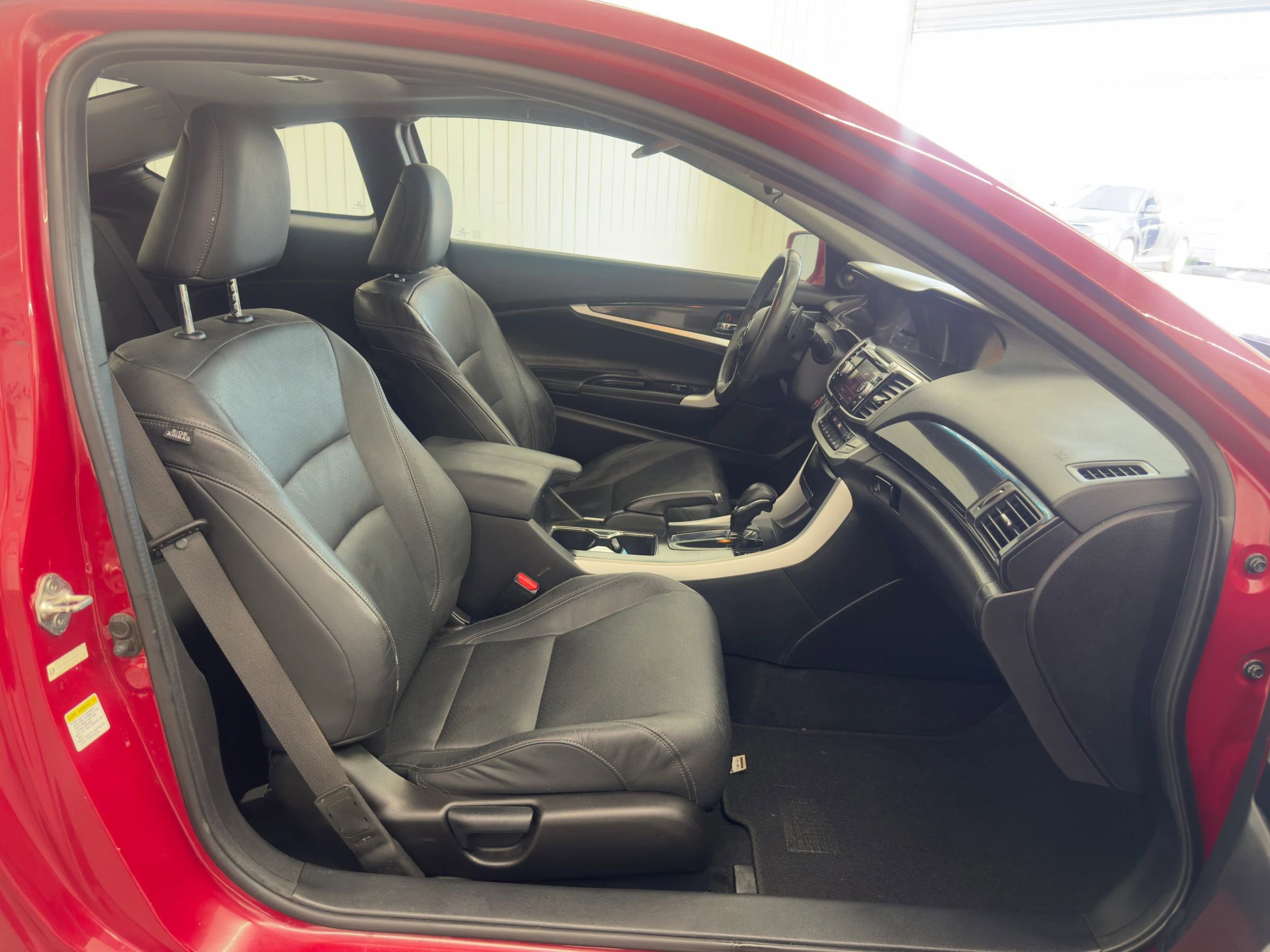 Used 2013 Honda Accord EX-L image 10