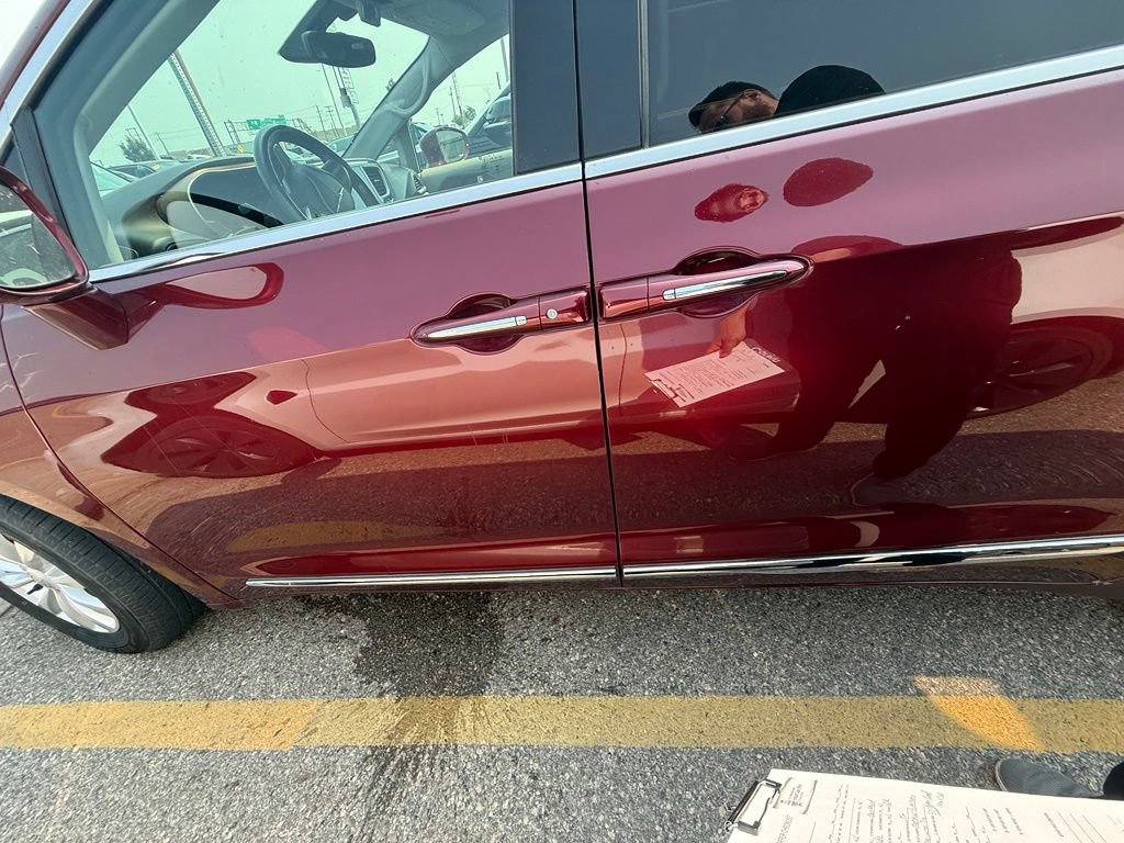 Certified 2019 Chrysler Pacifica Touring-L FWD image 20