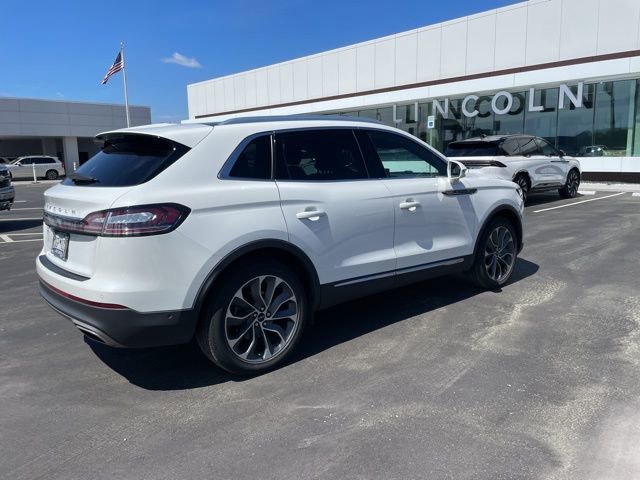 Used 2022 Lincoln Nautilus Reserve w/ Equipment Group 201A image 3