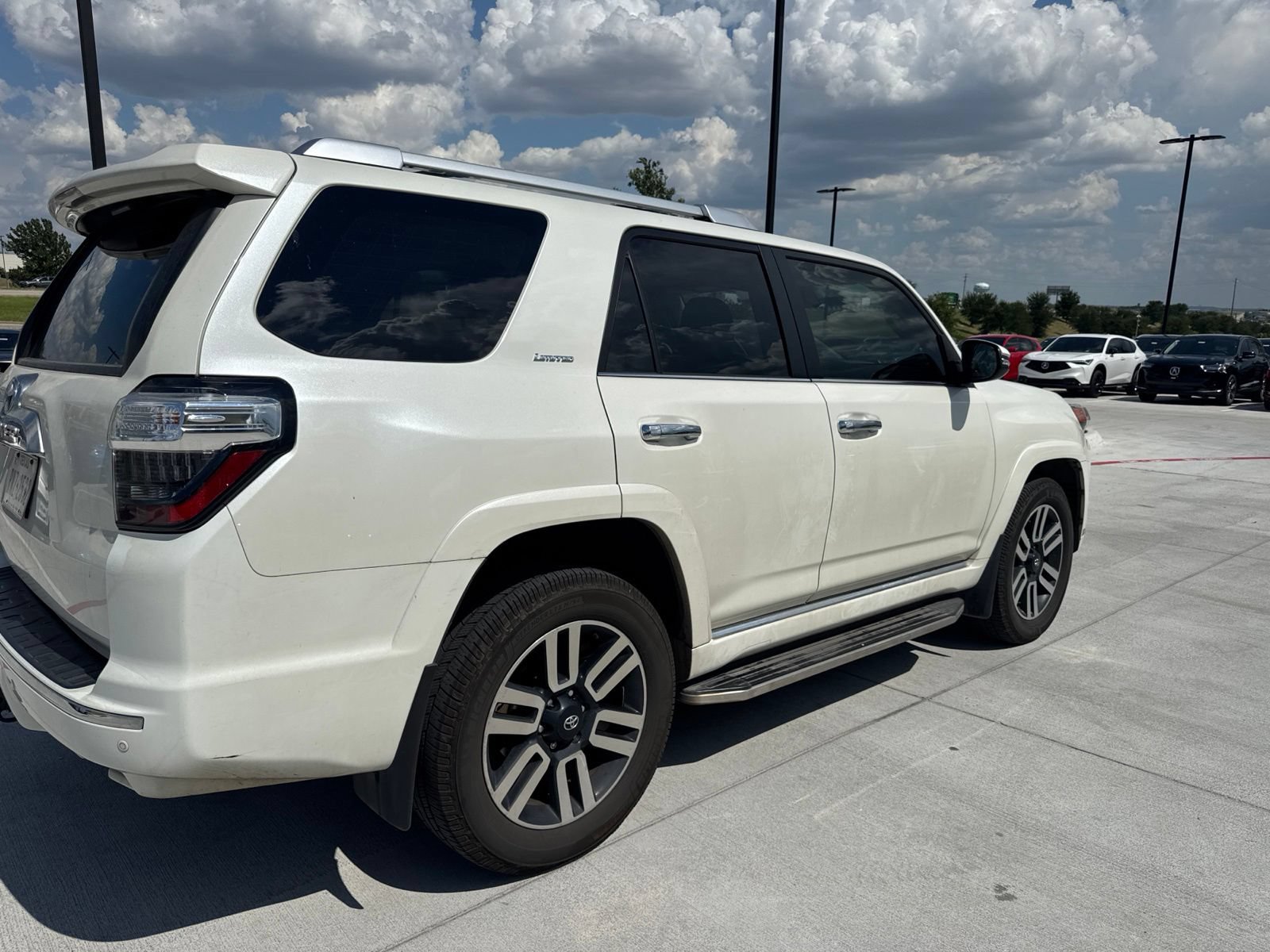 Used 2022 Toyota 4Runner Limited AWD/4WD image 4