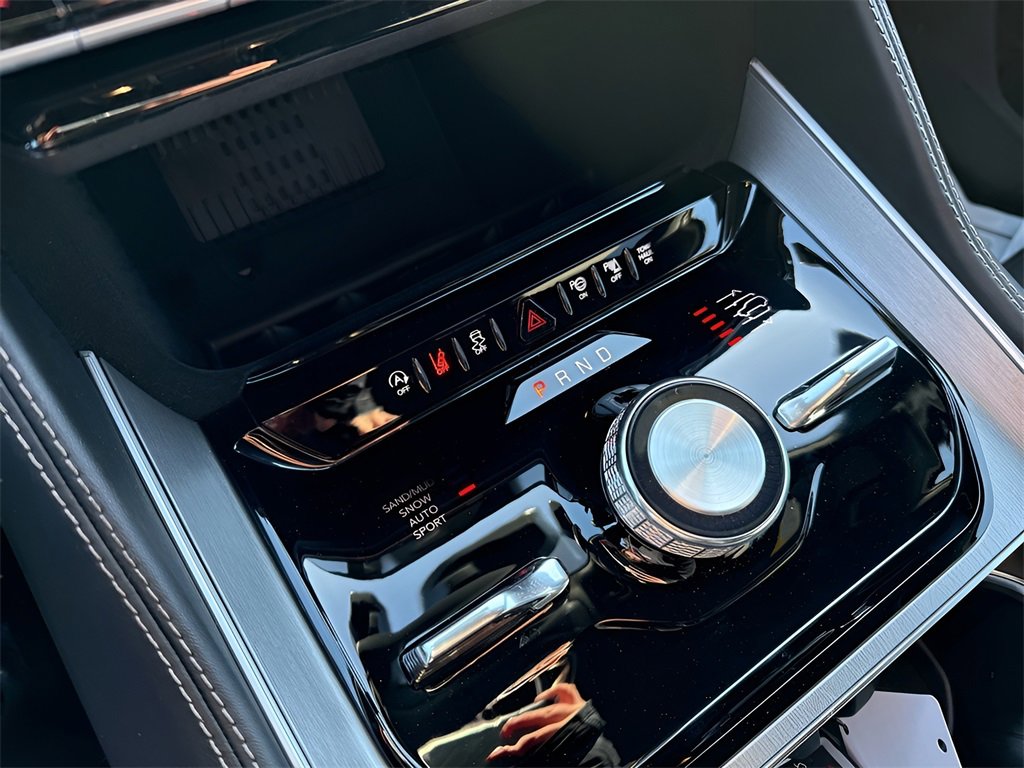 New 2026 Jeep Grand Wagoneer Limited image 36