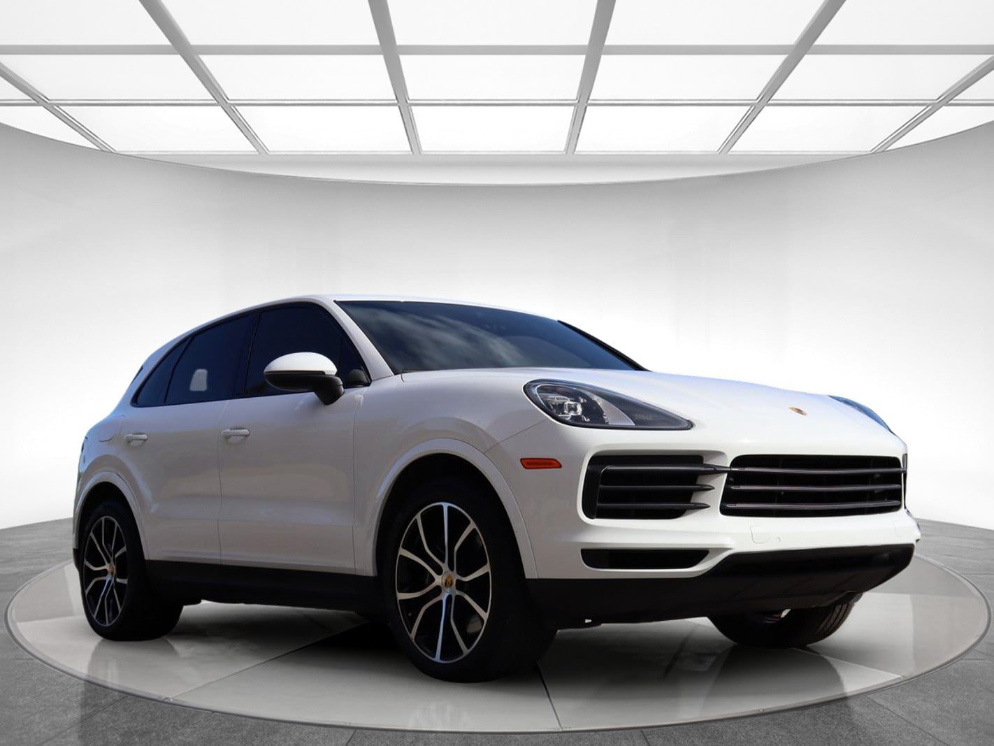 Used 2023 Porsche Cayenne Platinum Edition AWD/4WD image 3
