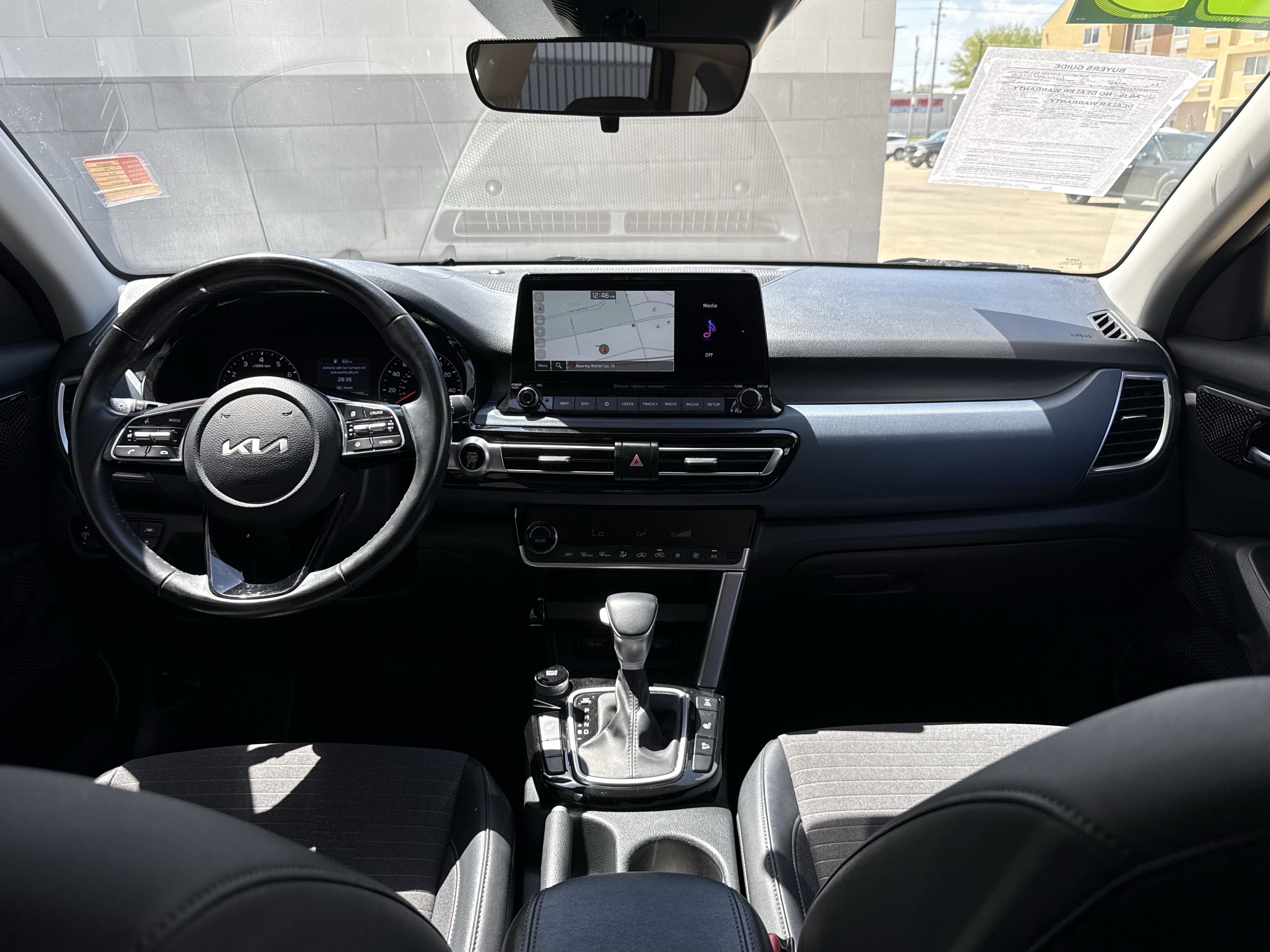 Used 2023 Kia Seltos S w/ Navigation Package AWD/4WD image 7