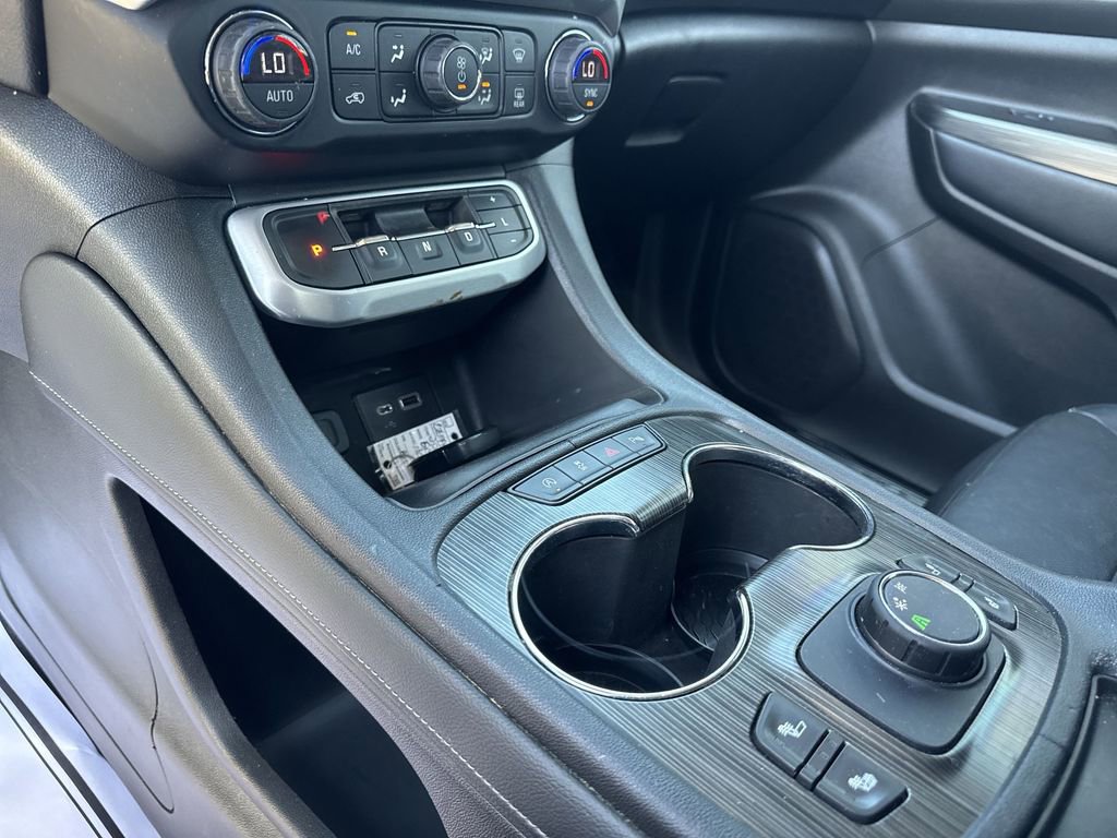 Used 2020 GMC Acadia SLT image 20