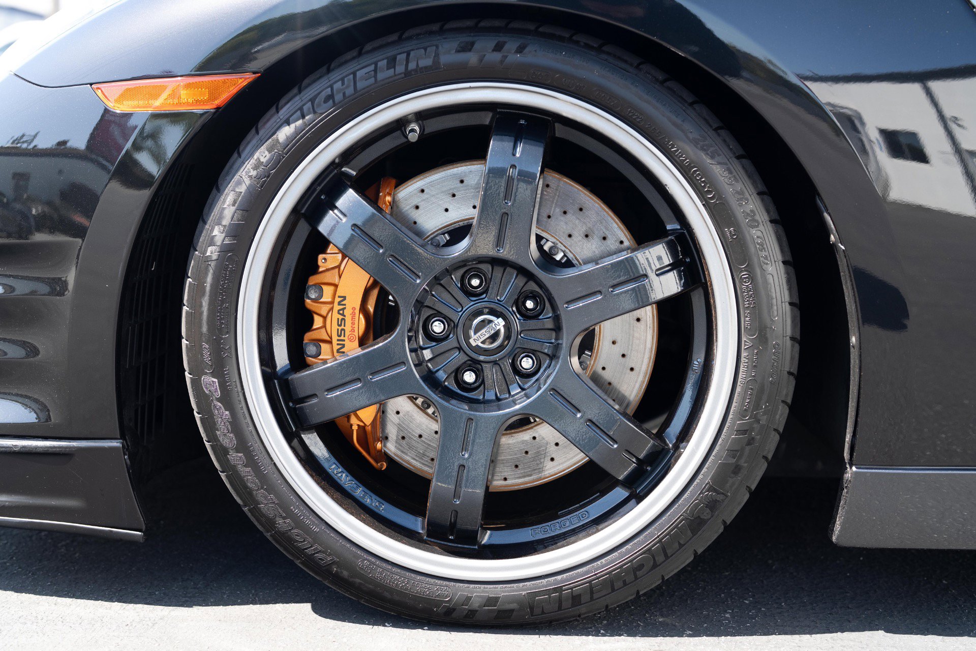 Used 2013 Nissan GT-R Black Edition AWD/4WD image 53