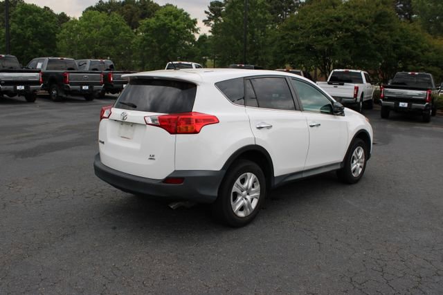 Used 2015 Toyota RAV4 LE AWD/4WD image 8