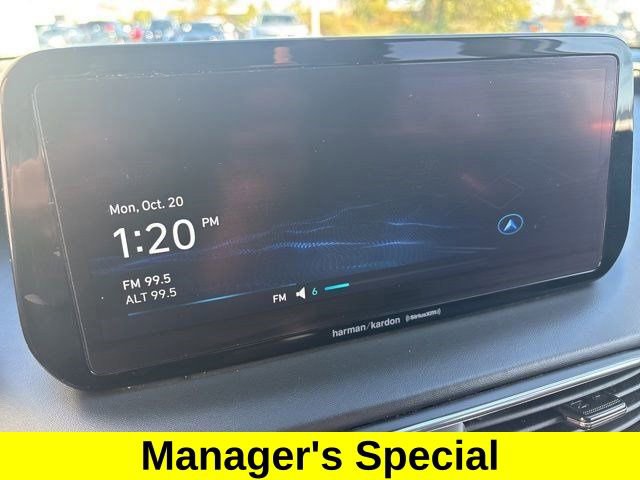 Used 2023 Hyundai Santa Fe Limited image 21