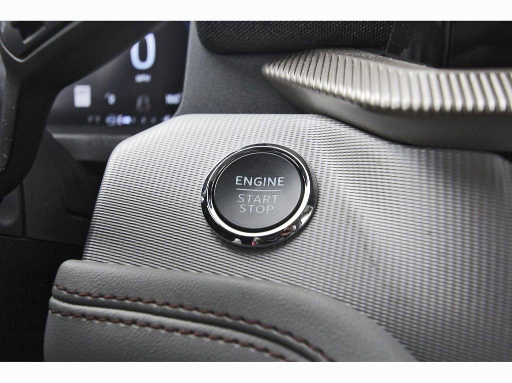 Used 2025 Ford Explorer Active w/ Active Comfort Package AWD/4WD image 20