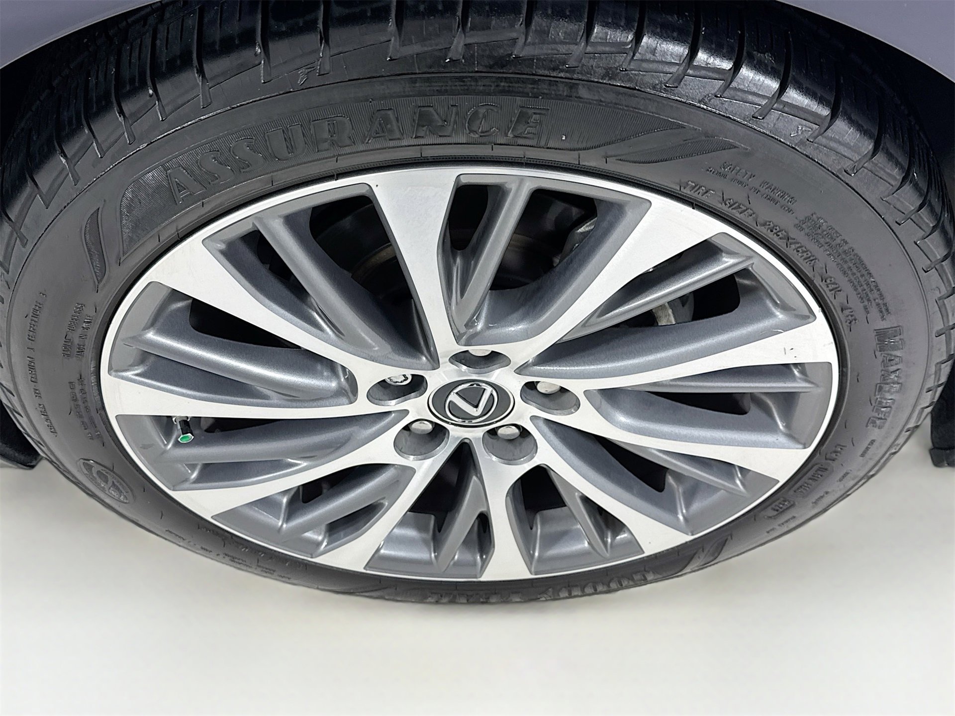 Used 2021 Lexus ES 350 w/ Premium Package image 32