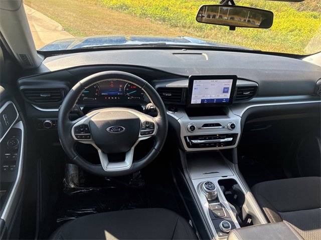 Used 2022 Ford Explorer XLT image 49