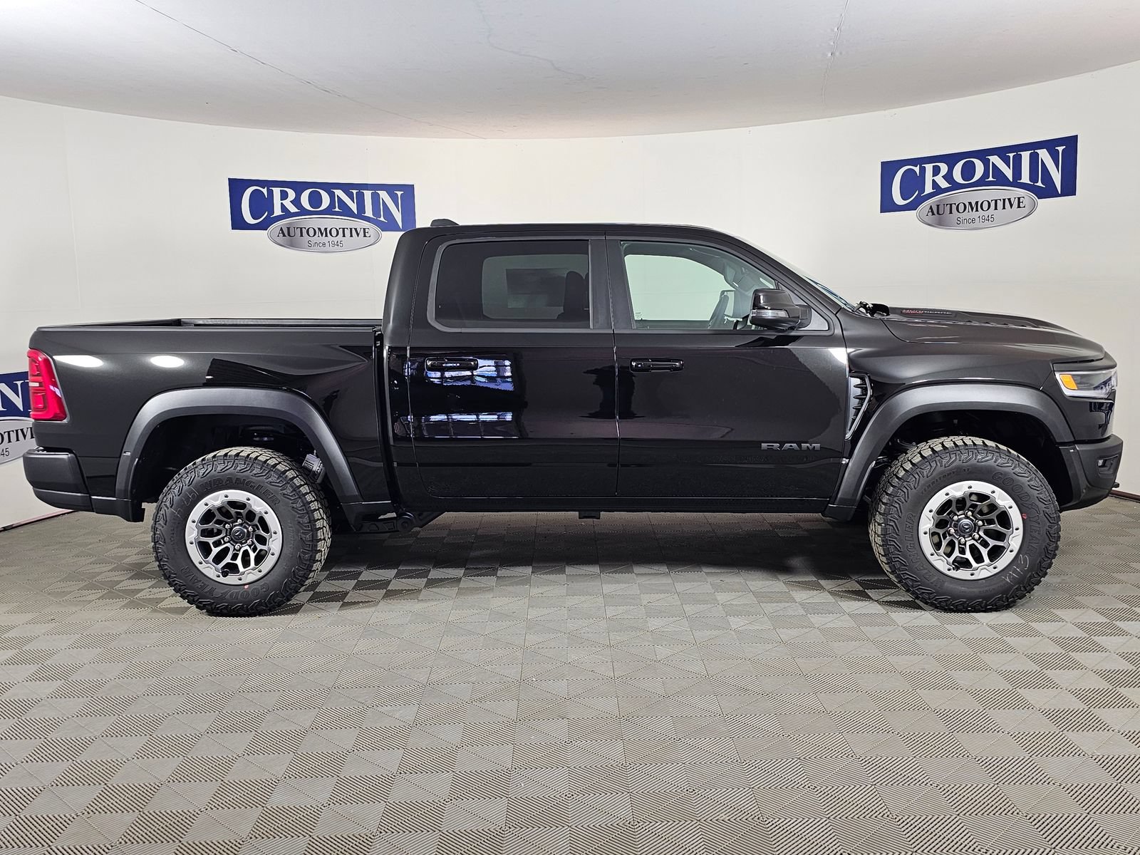 New 2026 RAM 1500 RHO AWD/4WD image 6