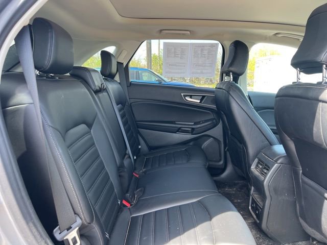 Used 2022 Ford Edge SEL w/ Convenience Package AWD/4WD image 11