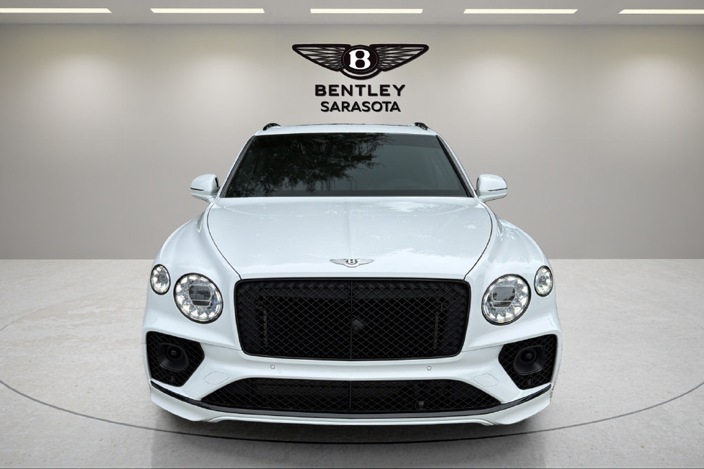 Used 2022 Bentley Bentayga AWD/4WD image 11