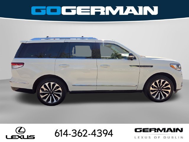Used 2022 Lincoln Navigator Reserve AWD/4WD image 6