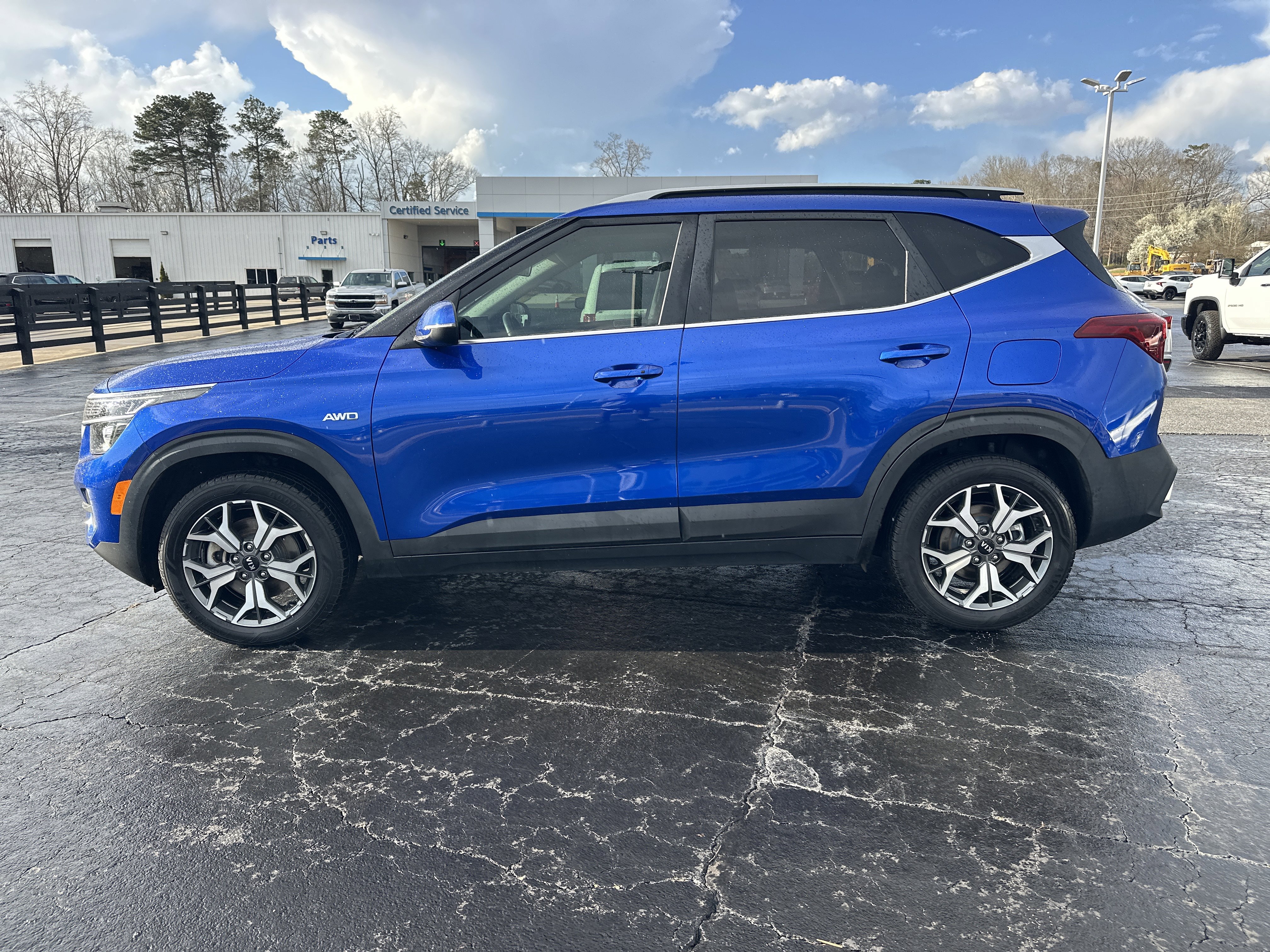 Used 2021 Kia Seltos EX AWD/4WD image 5