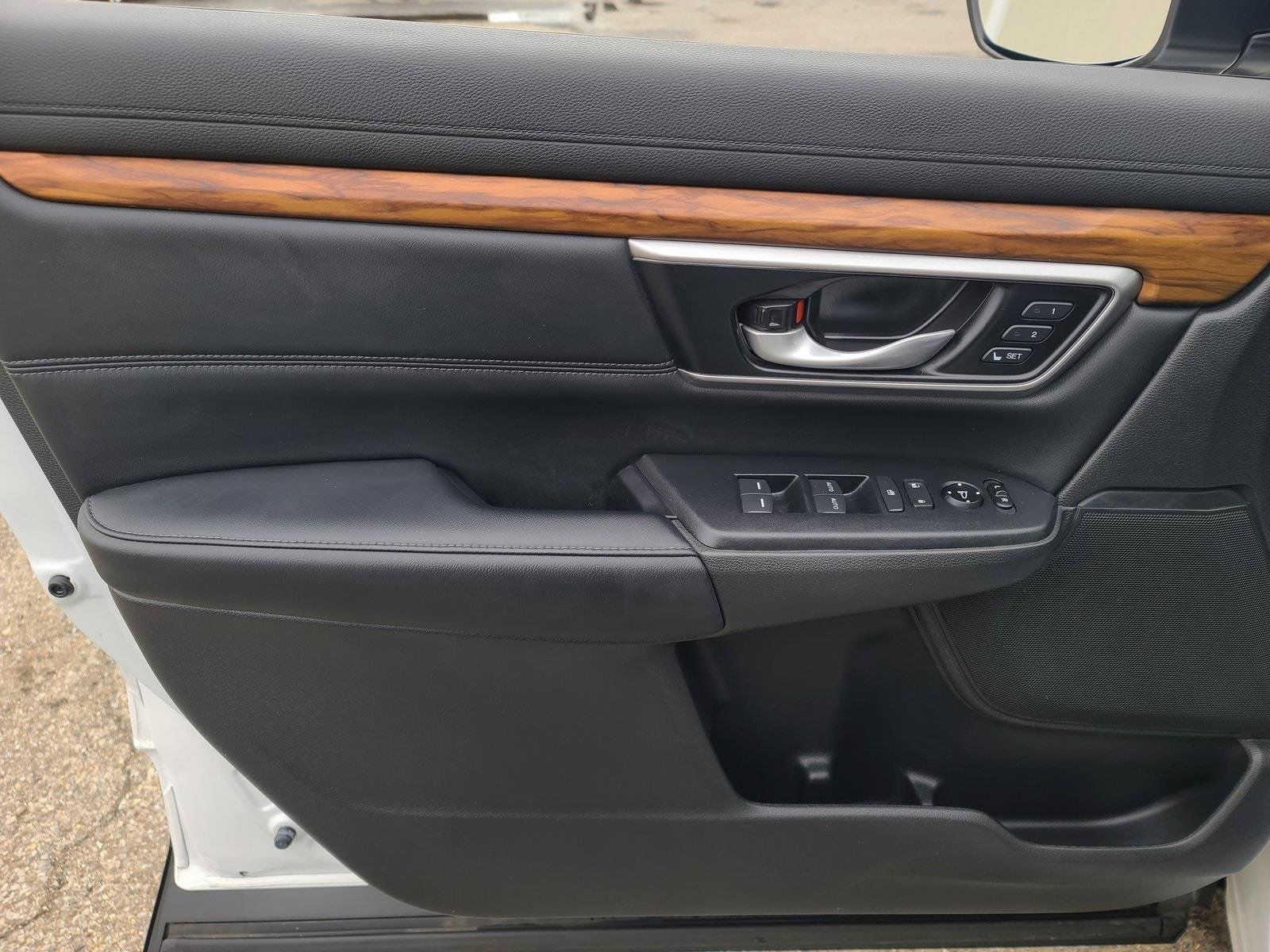 Used 2022 Honda CR-V EX-L image 10