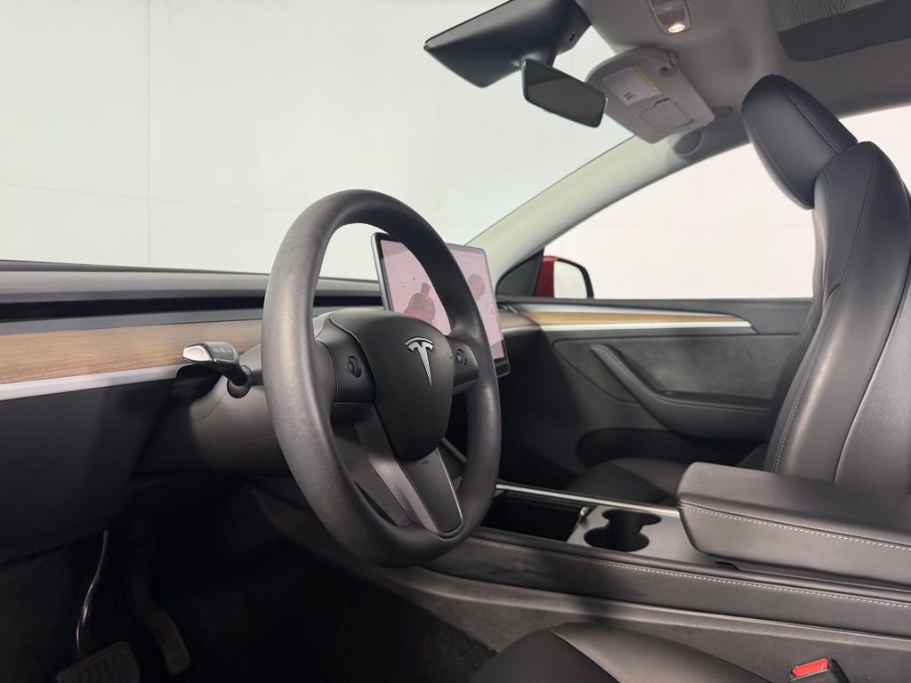 Used 2023 Tesla Model Y Long Range AWD/4WD image 21