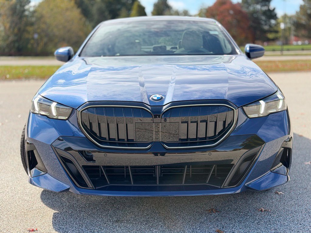 New 2027 BMW 540i xDrive w/ M Sport Package AWD/4WD image 10