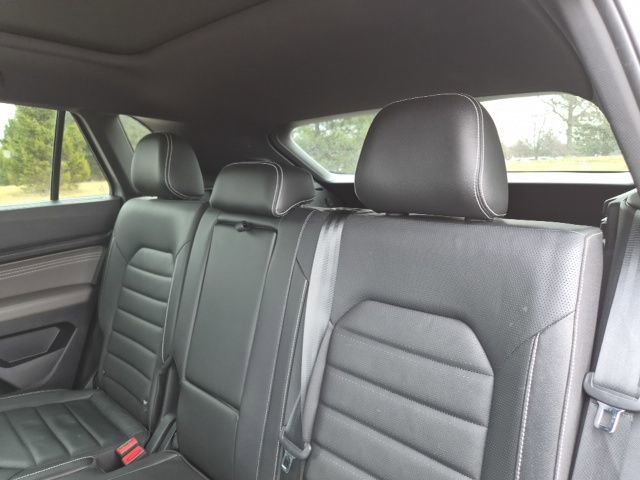 Used 2021 Volkswagen Atlas Cross Sport SEL Premium R-Line image 29