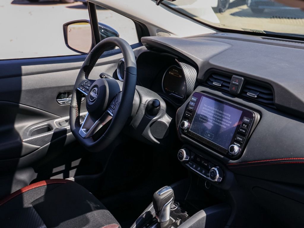 New 2025 Nissan Versa SR image 19