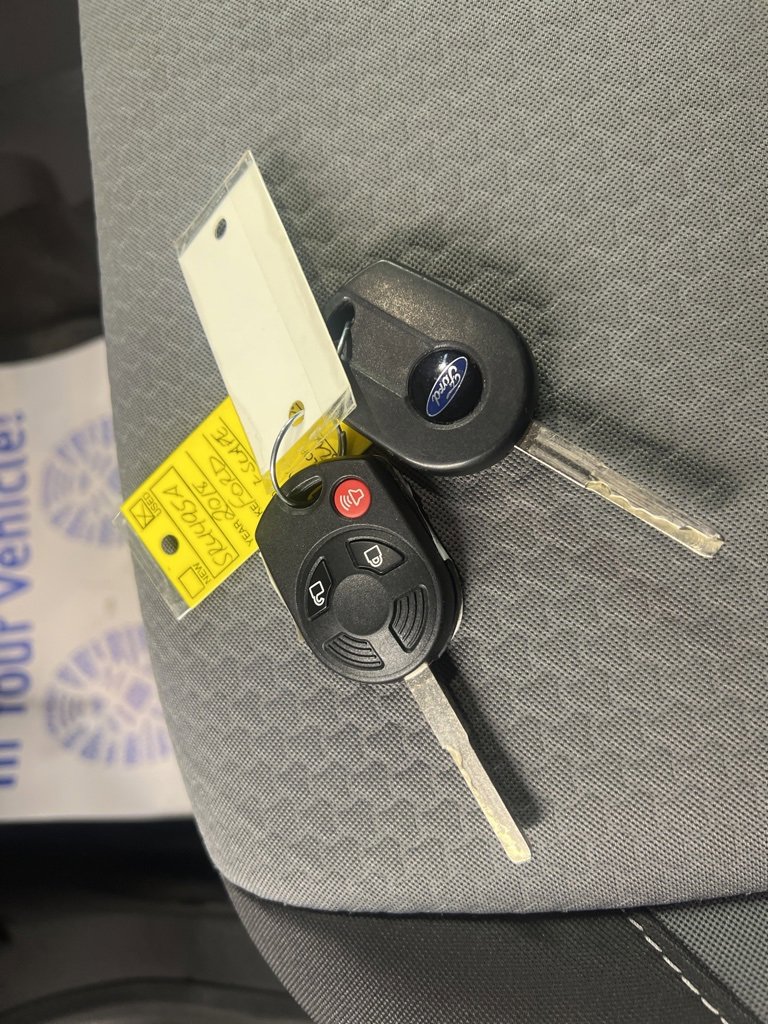 Used 2018 Ford Escape SE w/ SE Sync 3 Package image 25