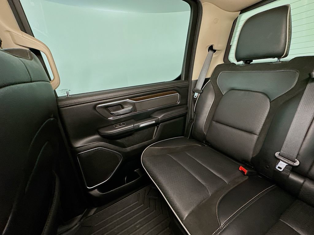 Used 2021 RAM 1500 Laramie AWD/4WD image 12