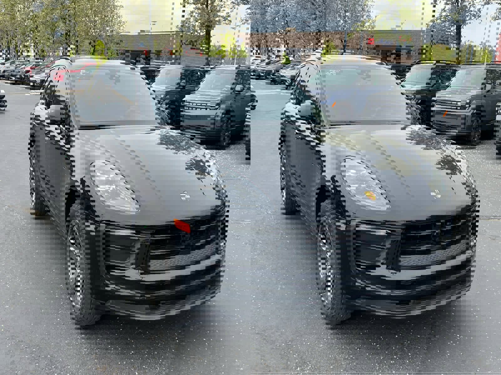 Used 2024 Porsche Macan image 4