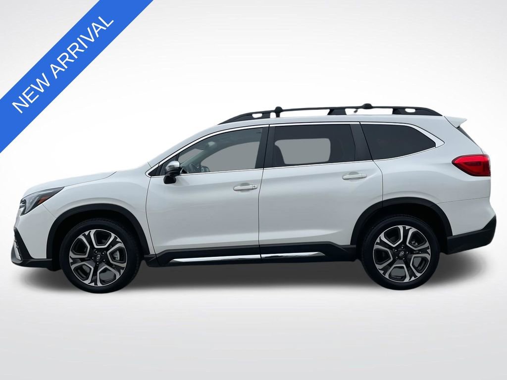 Used 2023 Subaru Ascent Limited w/ Technology Package image 6