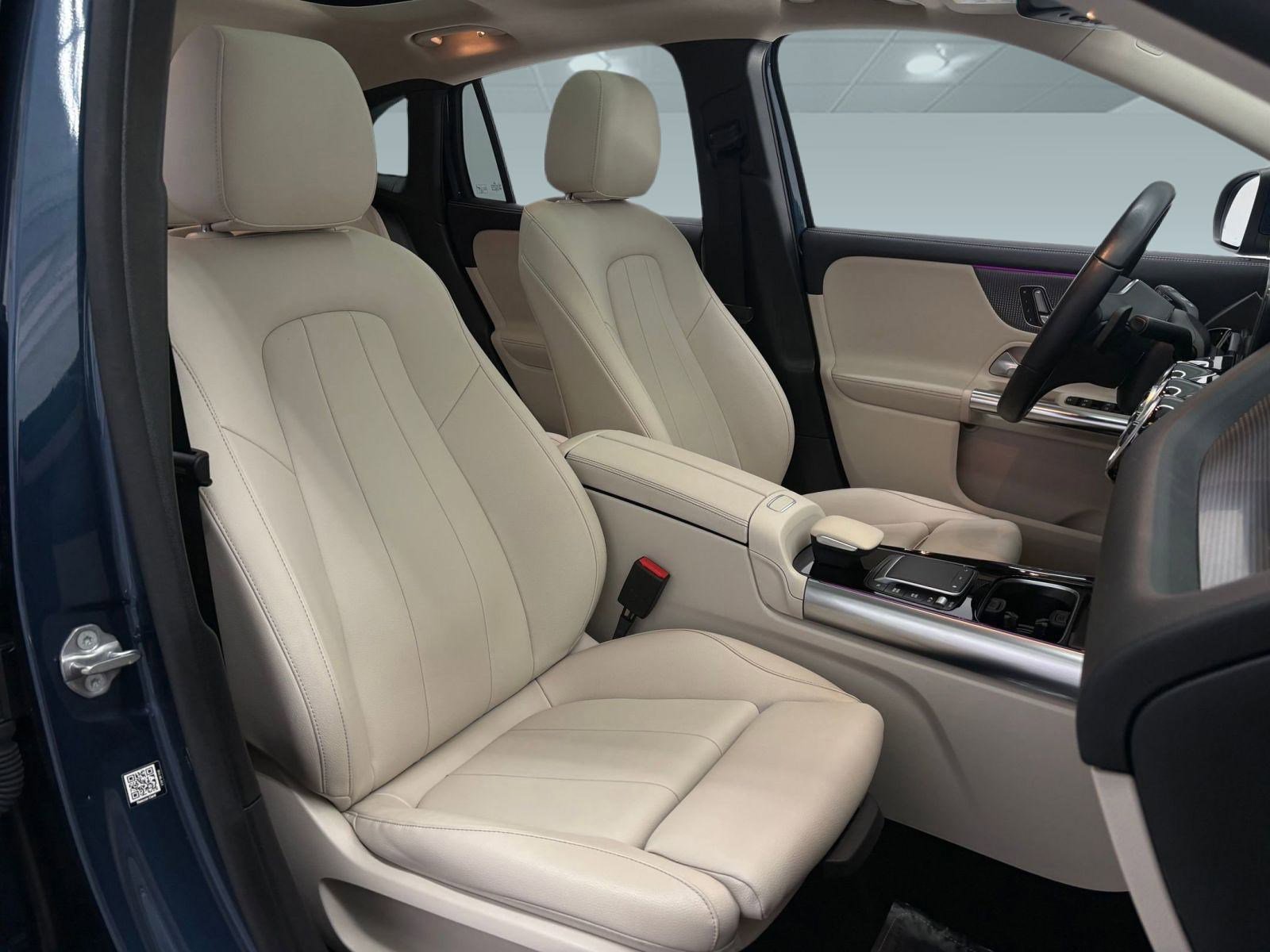 Certified 2022 Mercedes-Benz GLA 250 4MATIC image 24