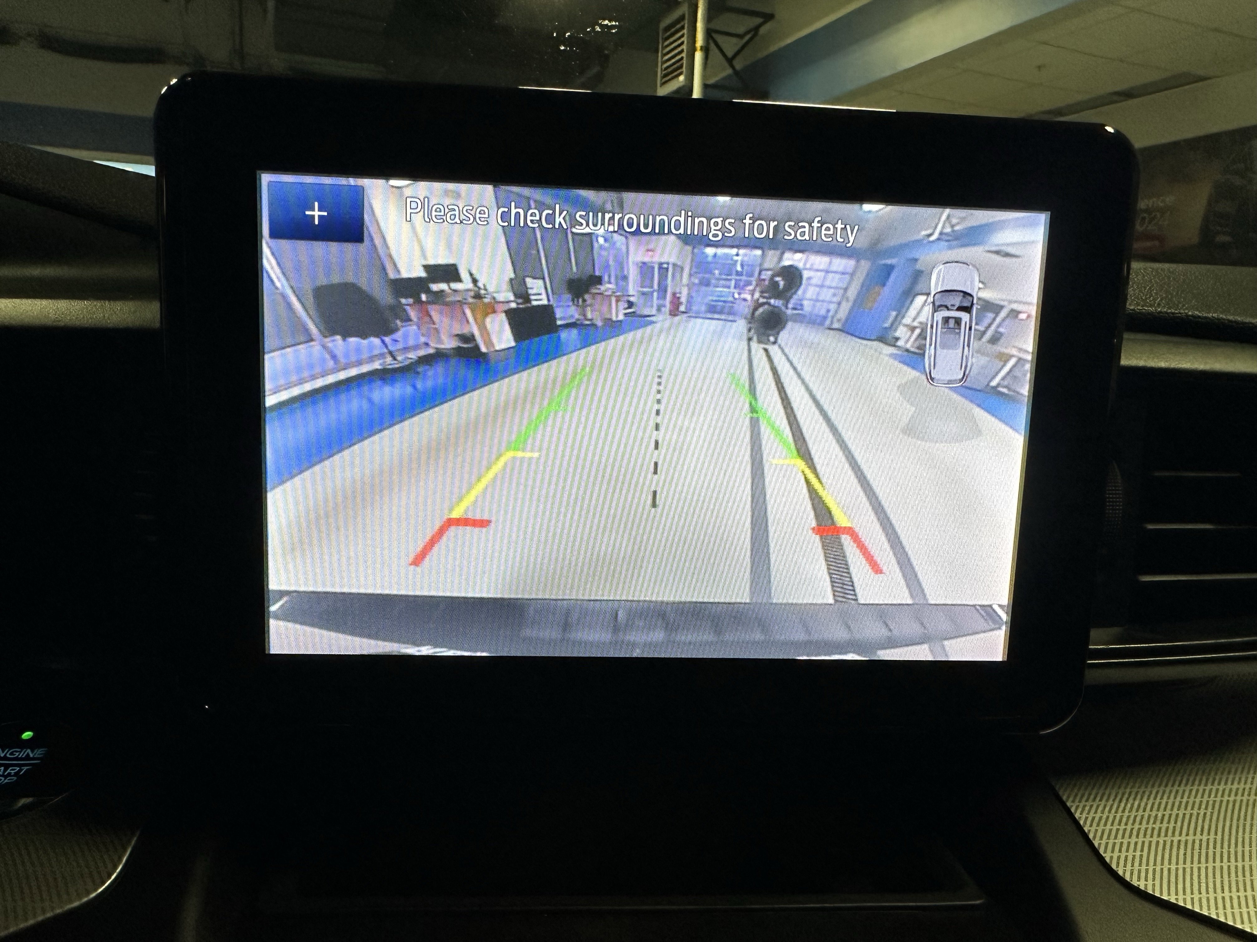 Used 2020 Ford Explorer XLT w/ Comfort Package image 12