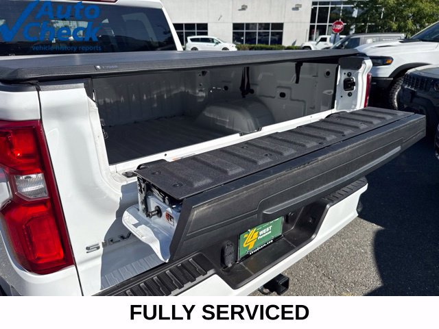 Used 2023 Chevrolet Silverado 1500 RST AWD/4WD image 31