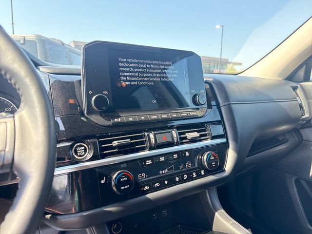 Certified 2024 Nissan Pathfinder SL AWD/4WD image 18