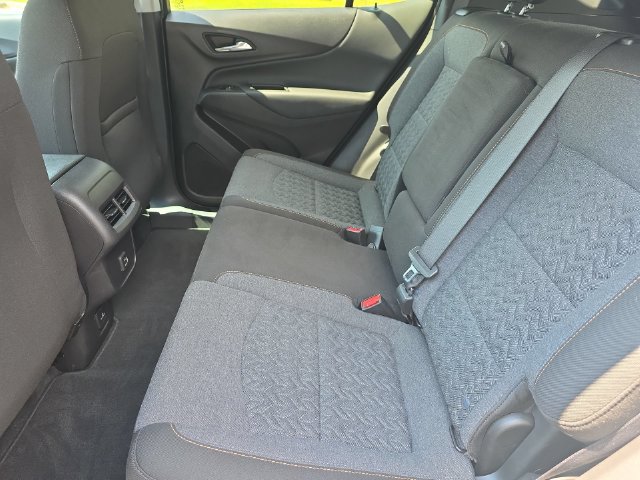 Used 2024 Chevrolet Equinox LT FWD image 15