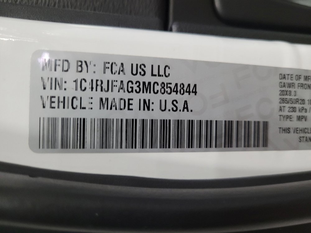 Used 2021 Jeep Grand Cherokee Laredo X image 33