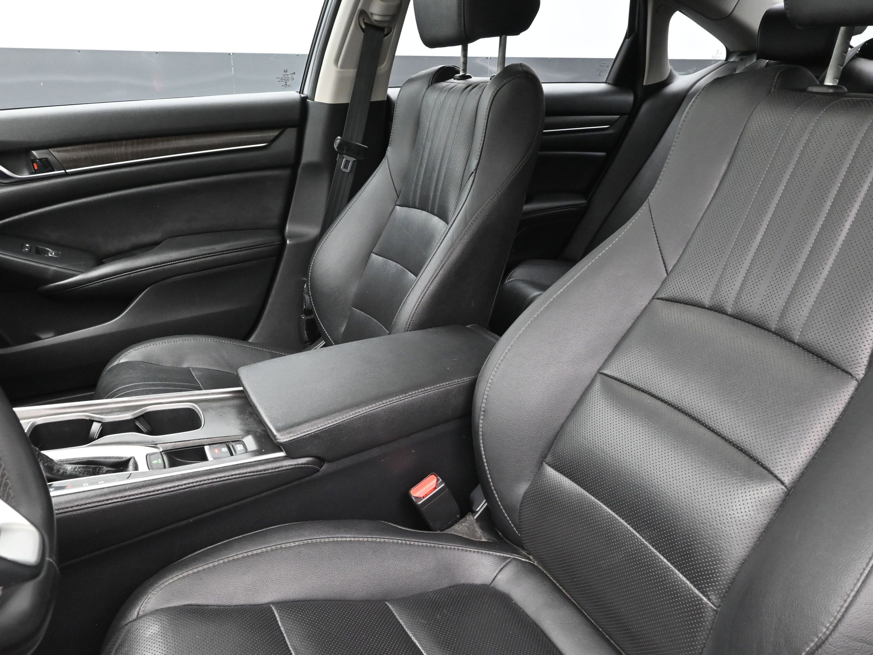 Used 2019 Honda Accord EX-L image 11