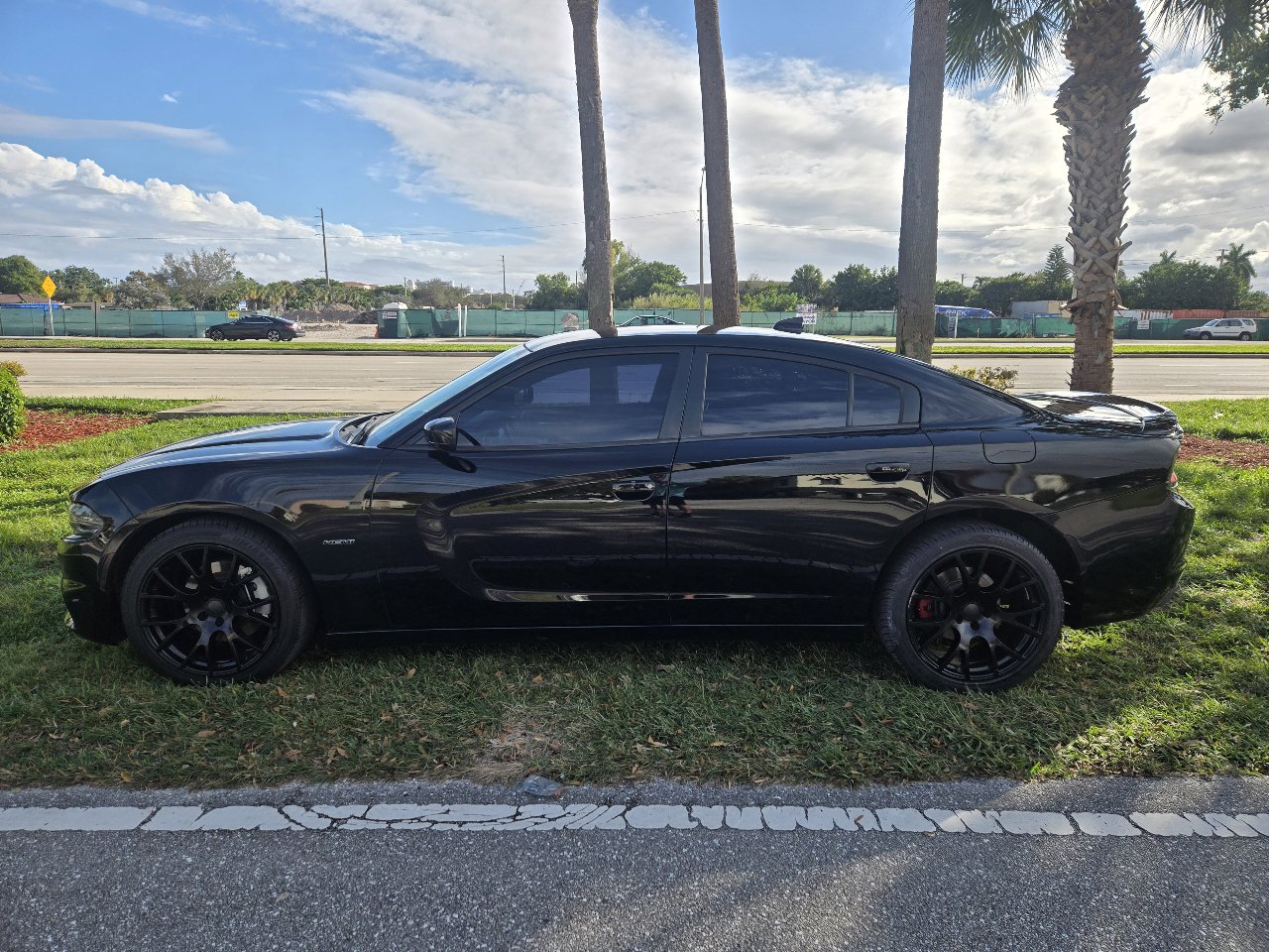 Used 2016 Dodge Charger R/T image 11