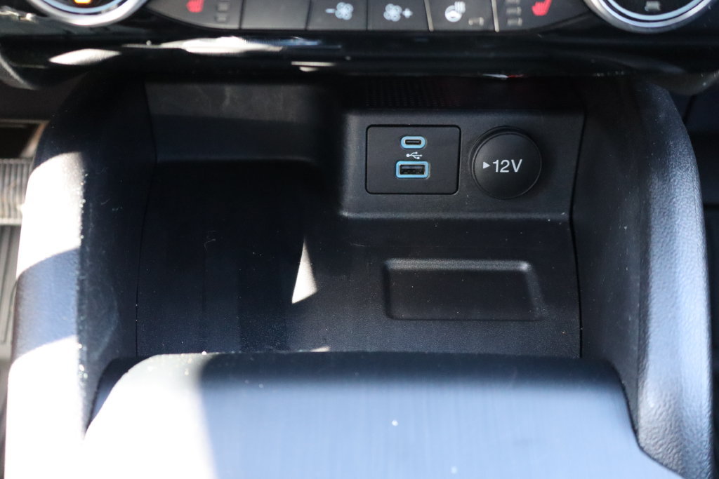 Used 2022 Ford Escape SEL w/ Class II Trailer Tow Package AWD/4WD image 10