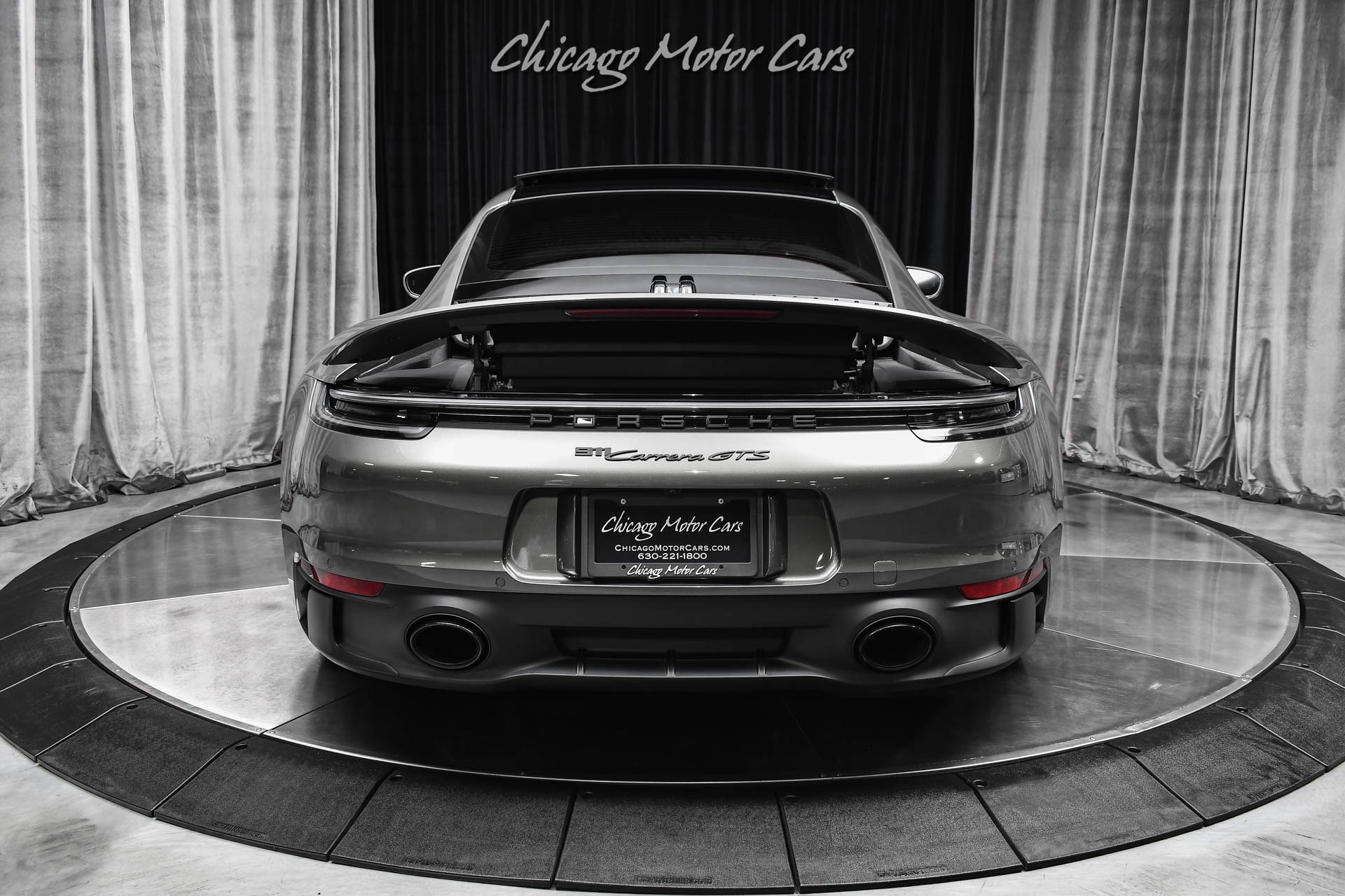 Used 2023 Porsche 911 Carrera 4 GTS AWD/4WD image 4