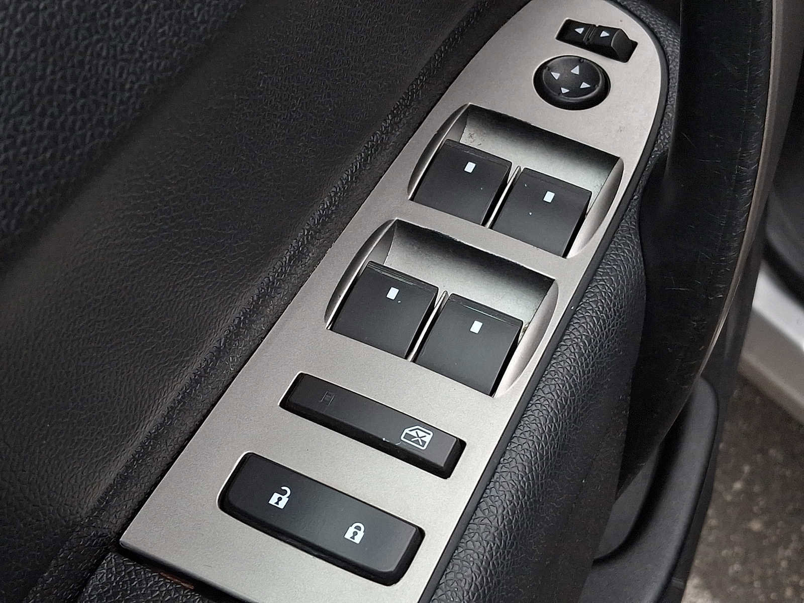 Used 2011 GMC Sierra 1500 SLE w/ Power Tech Package image 24