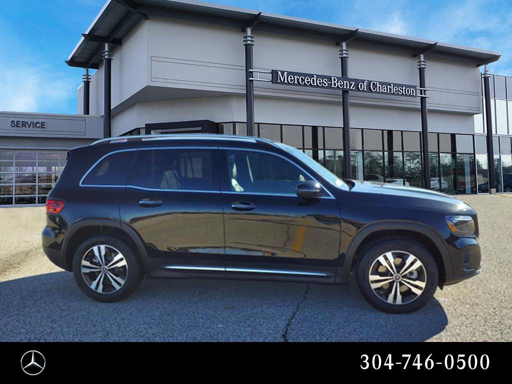 Certified 2025 Mercedes-Benz GLB 250 GLB 250 image 2