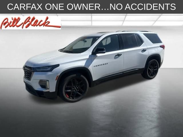 Used 2023 Chevrolet Traverse Premier w/ Redline Edition image 2