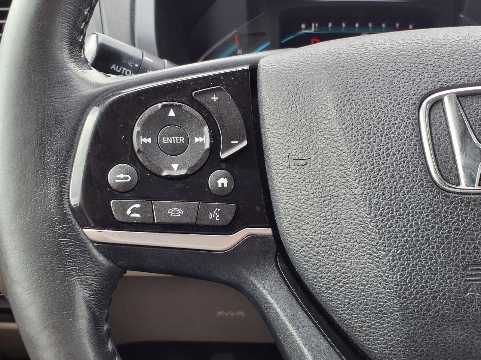 Certified 2018 Honda Odyssey Elite image 16