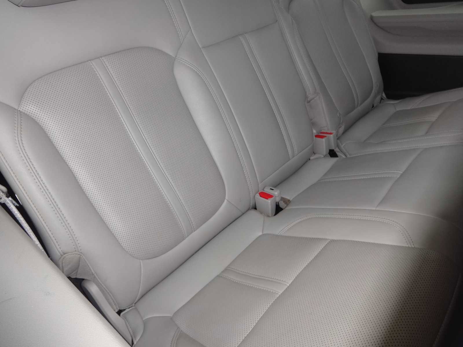 Used 2024 Jeep Wagoneer L Series II w/ Flexible Seating Group image 14