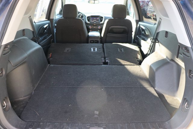Used 2022 GMC Terrain SLE w/ Driver Convenience Package image 12