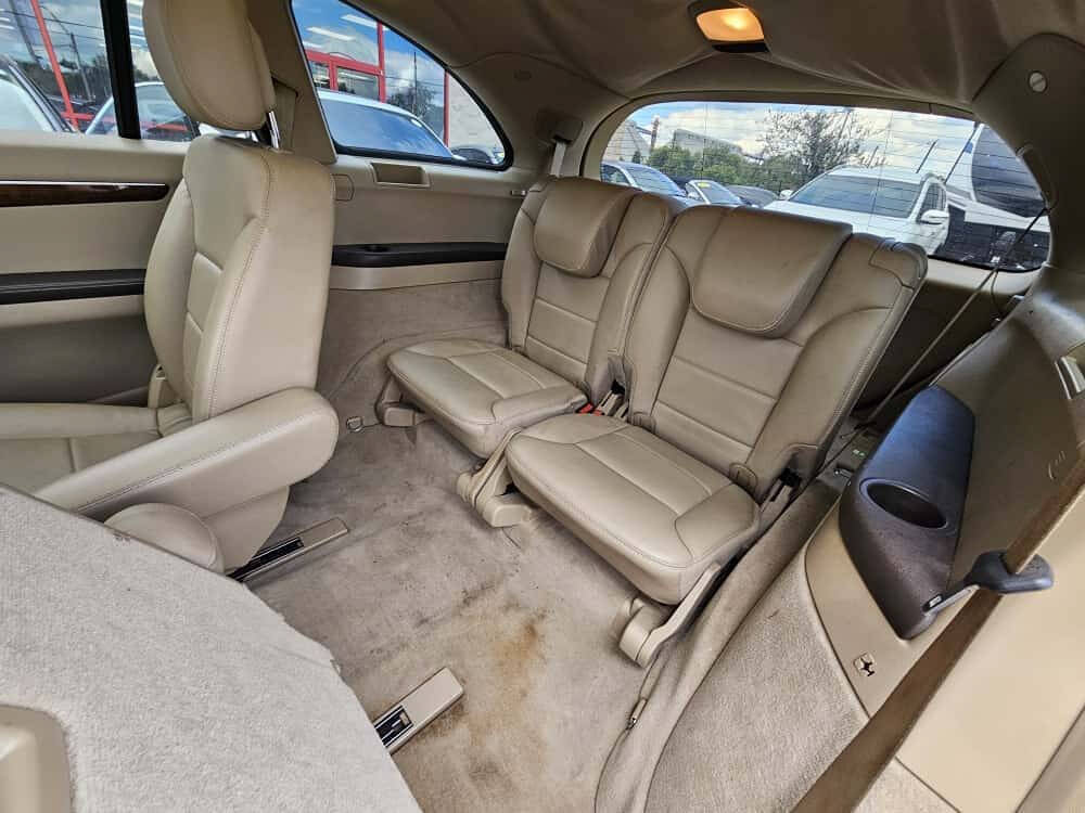 Used 2011 Mercedes-Benz R 350 4MATIC image 10