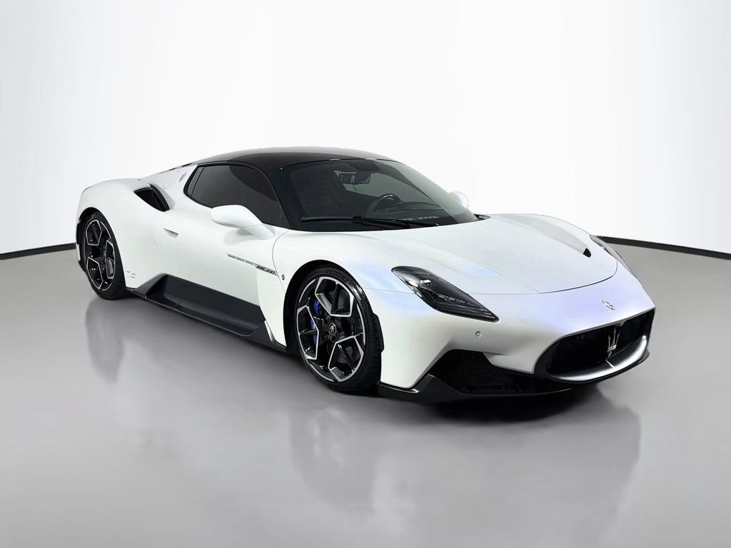 Used 2022 Maserati MC20 Coupe RWD image 3