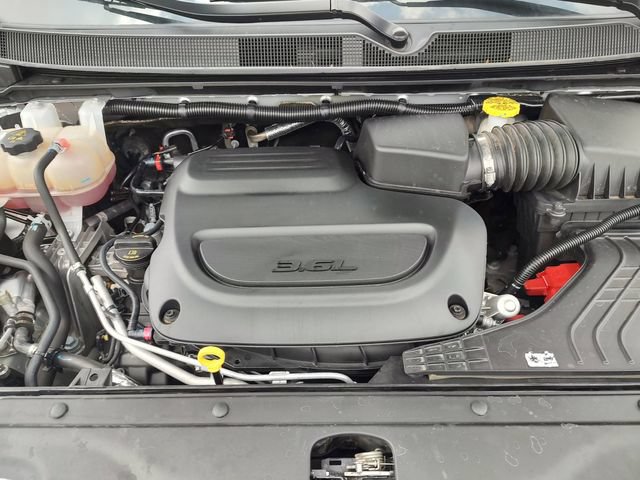 Certified 2024 Chrysler Pacifica Touring-L FWD image 31