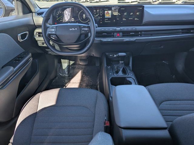 Used 2025 Kia K4 EX image 19