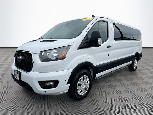 Used 2024 Ford Transit 350 XLT image 3